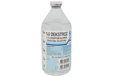 Serum içeren solüsyon: %5 DEKSTROZ %0,2 SODYUM KLORUR SOLUSYON 500 ML SETLI SISE ürün ambalajı. Üretici: OSEL İLAÇ SANAYİ VE TİCARET ANONİM ŞİRKETİ.