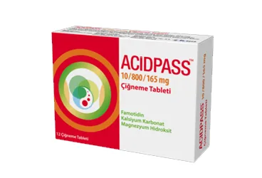 ACIDPASS 10 MG/800 MG/165 MG 12 CIGNEME TABLETI ürün ambalajı. Famotidin, antiasit kombinasyonu içeren çiğneme tableti. Üretici: İLKO İLAÇ SAN. VE TİC. A.Ş.