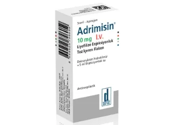 ADRIMISIN 10 MG LIY. ENJ. TOZ ICEREN FLAKON ambalajı. Doksorubisin hcl içeren flakon. Üretici: SABA İLAÇ SANAYİİ VE TİCARET ANONİM ŞİRKETİ.