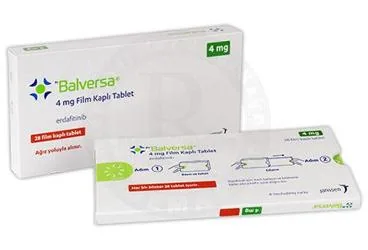 Erdafitinib içeren film kaplı tablet: BALVERSA 4 MG FILM KAPLI TABLET (28 TABLET) ambalajı. Üretici: JOHNSON AND JOHNSON SIHHİ MALZEME SANAYİ VE TİCARET LİMİTED ŞİRKETİ.