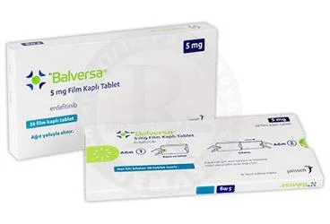 BALVERSA 5 MG FILM KAPLI TABLET (28 TABLET) (erdafitinib) ürün ambalajı, film kaplı tablet. Üretici: JOHNSON AND JOHNSON SIHHİ MALZEME SANAYİ VE TİCARET LİMİTED ŞİRKETİ.