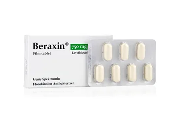 BERAXIN 750 MG 7 FILM TABLET kutusu. Levofloksasin içeren film kaplı tablet. Üretici: BERKO İLAÇ VE KİMYA SAN. A.Ş.
