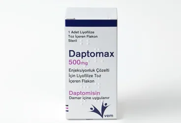 DAPTOMAX 500 MG ENJEKSIYONLUK COZ. ICIN LIYOFILIZE TOZ ICEREN FLAKON (1 FLAKON) kutu fotoğrafı, flakon formunda daptomisin içerir. Üretici: VEM İLAÇ SAN. VE TİC. ANONİM ŞİRKETİ.