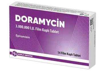 DORAMYCIN 3000000 IU FILM TABLET (14 FILM TABLET) ürün ambalajı, film kaplı tablet formunda spiramisin içerir. Üretici: WORLD MEDICINE İLAÇ SAN. VE TİC. A.Ş.