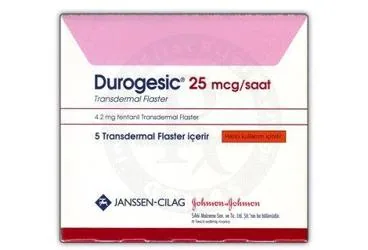 DUROGESIC 25 MCG/SAAT 5 TRANSDERMAL FLASTER ürün ambalajı. Etkin maddesi fentanyl. Üretici: JOHNSON AND JOHNSON SIHHİ MALZEME SANAYİ VE TİCARET LİMİTED ŞİRKETİ.