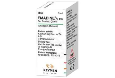 EMADINE % 0,05 5 ML OFTALMIK SOLUSYON ambalajı, solüsyon formunda emedastin içerir. Üretici: KEYMEN İLAÇ SANAYİ VE TİCARET A.Ş.