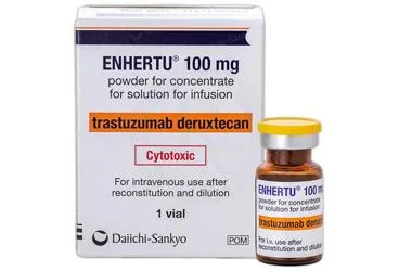 Trastuzumab içeren çözelti: ENHERTU 100 MG IV INFUZYONLUK COZELTI HAZIRLAMADA KULLANILACAK KONSANTRE ICIN TOZ (1 ADET) kutusu. Üretici: DAIICHI SANKYO İLAÇ TİCARET LİMİTED ŞİRKETİ.