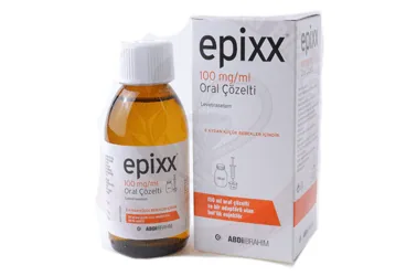 EPIXX 100 MG/ML ORAL COZELTI 150 ML + 1ML ENJEKTOR kutu fotoğrafı, çözelti formunda levetirasetam içerir. Üretici: ABDİ İBRAHİM İLAÇ SANAYİ VE TİCARET A.Ş.