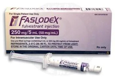 FASLODEX 250 MG/5 ML x 2 ENJEKSIYONLUK COZELTI kutusu. Fulvestrant içeren çözelti. Üretici: ASTRAZENECA İLAÇ SAN.VE TİC.LTD.ŞTİ.