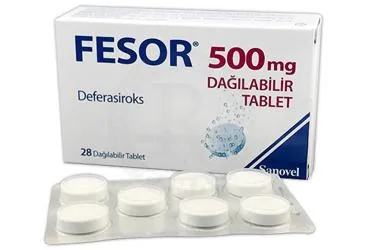 Deferasiroks içeren tablet: FESOR 500 MG DAGILABILIR TABLET (28 TABLET) kutusu. Üretici: SANOVEL İLAÇ SANAYİ VE TİCARET ANONİM ŞİRKETİ.