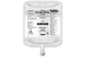 FLUKOPOL 2 MG/ML IV INFUZYON ICIN COZELTI 200 ML (SETSIZ) ürün ambalajı. Flukonazol içeren çözelti. Üretici: POLİFARMA İLAÇ SAN. VE TİC. A.Ş.