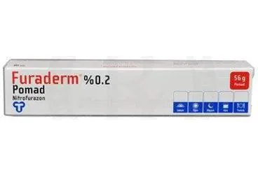 Nitrofurazon içeren FURADERM % 0,2 56 GR POMAD ambalajı. Üretici: TOPRAK İLAÇ VE KİMYEVİ MADDELER SANAYİ VE TİCARET A.Ş.
