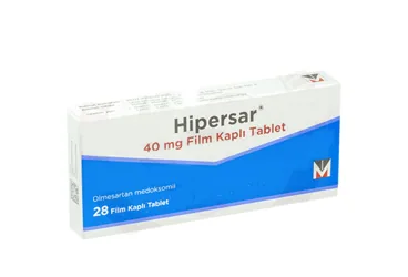 HIPERSAR 40 MG FILM KAPLI TABLET (28 TABLET) kutusu. Olmesartan medoksomil içeren film kaplı tablet. Üretici: MENARİNİ İLAÇ SANAYİ VE TİCARET A.Ş.