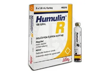 Insülin human -kısa etkili içeren HUMULIN-R 100 IU/ML 3 ML 5 KARTUS ambalajı. Üretici: LİLLY İLAÇ TİCARET LİMİTED ŞİRKETİ.