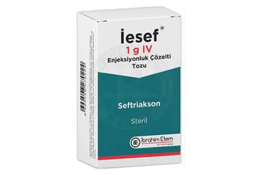 Seftriakson içeren çözelti: IESEF 1 G IM ENJEKSIYONLUK COZELTI TOZU ürün ambalajı. Üretici: MENARİNİ SAĞLIK VE İLAÇ SANAYİ TİCARET ANONİM ŞİRKETİ.