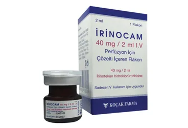 Irinotekan hidroklorür içeren çözelti: IRINOCAM 40 MG/2 ML IV PERFUZYON ICIN COZELTI ICEREN FLAKON ürün ambalajı. Üretici: KOÇAK FARMA İLAÇ VE KİMYA SANAYİ A.Ş.