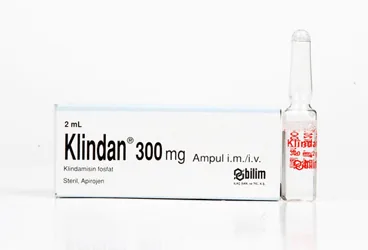KLINDAN 300 MG/2 ML IM/IVENJEKSIYONLUK COZELTI ICEREN AMPUL (1 AMPUL) ürün ambalajı. Klindamisin içeren çözelti. Üretici: BİLİM İLAÇ SANAYİİ VE TİCARET A.Ş.
