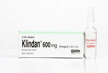 KLINDAN 600 MG/4 ML IM/IVENJEKSIYONLUK COZELTI ICEREN AMPUL (1 AMPUL) ambalajı, çözelti formunda klindamisin içerir. Üretici: BİLİM İLAÇ SANAYİİ VE TİCARET A.Ş.