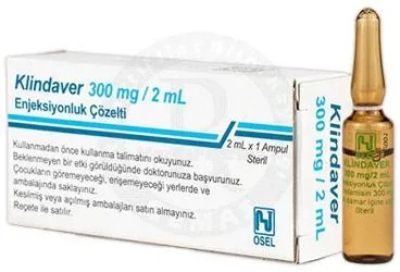 Klindamisin içeren ampul: KLINDAVER 300 MG 1 AMPUL ürün ambalajı. Üretici: OSEL İLAÇ SANAYİ VE TİCARET ANONİM ŞİRKETİ.
