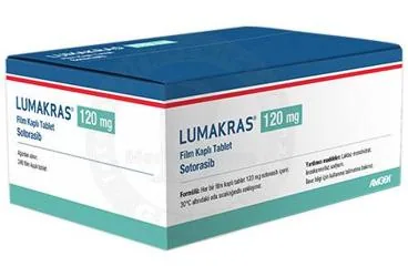 LUMAKRAS 120 MG FILM KAPLI TABLET (240 TABLET) ambalajı. Sotorasib içeren film kaplı tablet. Üretici: AMGEN İLAÇ TİCARET LİMİTED ŞİRKETİ.