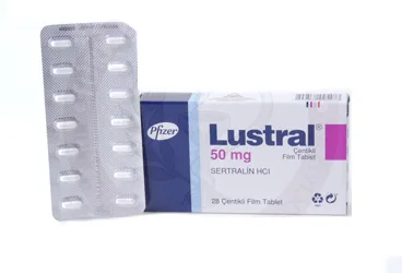 LUSTRAL 50 MG 28 TABLET ürün ambalajı. Sertralin içeren tablet. Üretici: VİATRİS İLAÇLARI LİMİTED ŞİRKETİ.