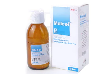MOLCEF 100 MG//5 ML ORAL SUSPANSIYON HAZIRLAMAK ICIN KURU TOZ 100 ML kutusu, oral süspansiyon formunda sefiksim içerir. Üretici: NEUTEC İLAÇ SANAYİ TİCARET ANONİM ŞİRKETİ.
