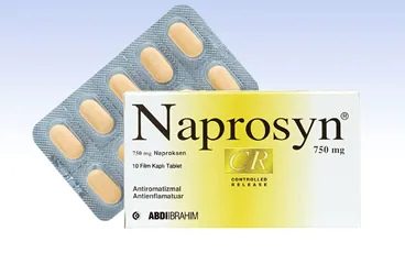 Naproksen sodyum içeren tablet: NAPROSYN CR 750 MG UZATILMIS SALIMLI TABLET (10 TABLET) kutusu. Üretici: ABDİ İBRAHİM İLAÇ SANAYİ VE TİCARET A.Ş.