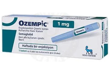 OZEMPIC 1 MG ENJEKSIYONLUK COZELTI ICEREN KULLANIMA HAZIR KALEM (1 ADET) kutu fotoğrafı, çözelti formunda semaglutid içerir. Üretici: NOVO NORDISK SAĞLIK ÜRÜNLERİ TİCARET LİMİTED ŞİRKETİ.