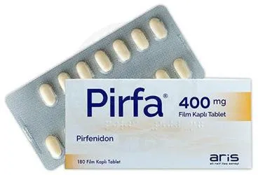 Pirfenidon içeren film kaplı tablet: PIRFA 400 MG FILM KAPLI TABLET kutusu. Üretici: ALİ RAİF İLAÇ SANAYİ A.Ş.