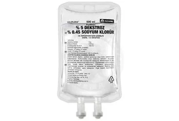 POLIFLEKS %5 DEKSTROZ %0,45 SODYUM KLORUR SOLUSYON 500 ML SETLI PVC TORBA ambalajı. Dekstroz monohidrat+sodyum klorur içeren solüsyon. Üretici: POLİFARMA İLAÇ SAN. VE TİC. A.Ş.