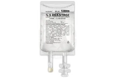 POLIFLEKS %5 DEKSTROZ SUDAKI SOLUSYONU 50 ML (SETLI) ambalajı, solüsyon formunda serum içerir. Üretici: POLİFARMA İLAÇ SAN. VE TİC. A.Ş.