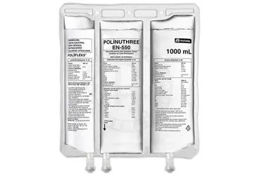 POLINUTHREE EN-550ELEKTROLITLI AMINO ASIT COZELTISI GLUKOZ COZELTISI VE LIPIDEMULSIYONU 1000 ML ürün ambalajı. Amino asit + glukoz + zeytinyagi bazli lipid solusyonu içeren çözelti. Üretici: POLİFARMA İLAÇ SAN. VE TİC. A.Ş.