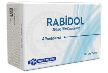 RABIDOL 200 MG FILM KAPLI TABLET (40 FILM TABLET) ambalajı. Albendazol içeren film kaplı tablet. Üretici: WORLD MEDICINE İLAÇ SAN. VE TİC. A.Ş.