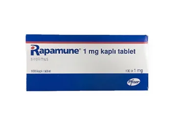 RAPAMUNE 1 MG 100 FILM DRAJE ambalajı. Etkin maddesi sirolimus. Üretici: PFİZER İLAÇLARI LTD. ŞTİ.