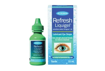 REFRESH LIQUIGEL LUBRICANT 15 ML GÖZ DAMLASI ambalajı. Suni gözyaşı içeren göz damlası. Üretici: ABBVİE TIBBİ İLAÇLAR SANAYİ VE TİCARET LİMİTED ŞİRKETİ.