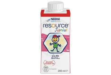 Beslenme solusyonu içeren RESOURCE JUNIOR CILEK AROMALI 200 ML kutusu. Üretici: NESTLE TÜRKİYE GIDA SANAYİ ANONİM ŞİRKETİ.