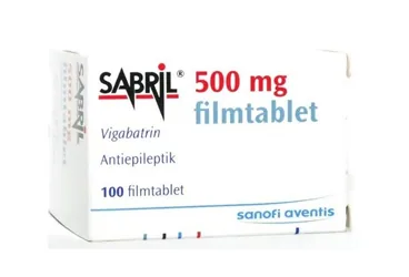 SABRIL 500 MG 100 TABLET kutusu, tablet formunda vigabatrin içerir. Üretici: SANOFİ SAĞLIK ÜRÜNLERİ LTD. ŞTİ.