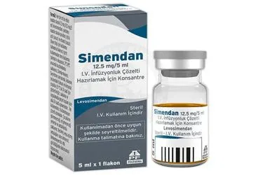 SIMENDAN 12.5 MG/5 ML I.V. INFUZYONLUK COZELTI HAZIRLAMAK ICIN KONSANTRE ürün ambalajı. Levosimendan içeren çözelti. Üretici: POLİFARMA İLAÇ SAN. VE TİC. A.Ş.