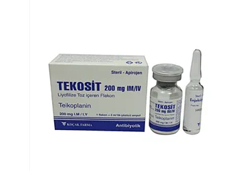 TEKOSIT 200 MG IM/IV LİYOFİLİZE TOZ İÇEREN 1 AMPÜL ürün ambalajı. Teikoplanin içeren ampul. Üretici: KOÇAK FARMA İLAÇ VE KİMYA SANAYİ A.Ş.