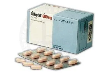 TRILEPTAL 600 MG 50 DİVİ. TABLET kutusu, tablet formunda okskarbazepin içerir. Üretici: NOVARTİS SAĞLIK GIDA VE TARIM ÜRÜNLERİ SANAYİ VE TİCARET ANONİM ŞİRKETİ.