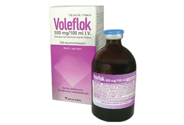 VOLEFLOK 500 MG/100 ML I.V INFUZYONLUK COZELTI (1 FLAKON) (levofloksasin) ürün ambalajı, çözelti. Üretici: KOÇAK FARMA İLAÇ VE KİMYA SANAYİ A.Ş.