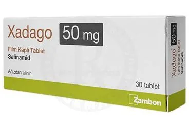 XADAGO 50 MG FILM KAPLI TABLET (30 TABLET) (safinamid) ürün ambalajı, film kaplı tablet. Üretici: DEM İLAÇ SAN. VE TİC. A.Ş.