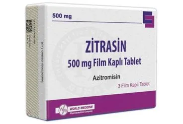 Azitromisin içeren film kaplı tablet: ZITRASIN 500 MG FILM KAPLI TABLET (3 TABLET) kutusu. Üretici: WORLD MEDICINE İLAÇ SAN. VE TİC. A.Ş.