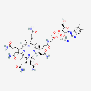 vitamin b12 etkin maddesinin kimyasal yapı formülü (vitamin b12)